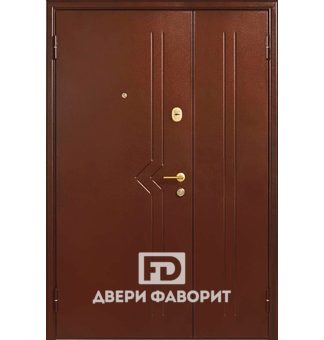 двустворчатая входная тамбурная дверь, покрашена порошковой краской медный антик